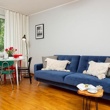 Central Apartment Solec Wilanowska By Noclegi Renters Варшава Екстериор снимка