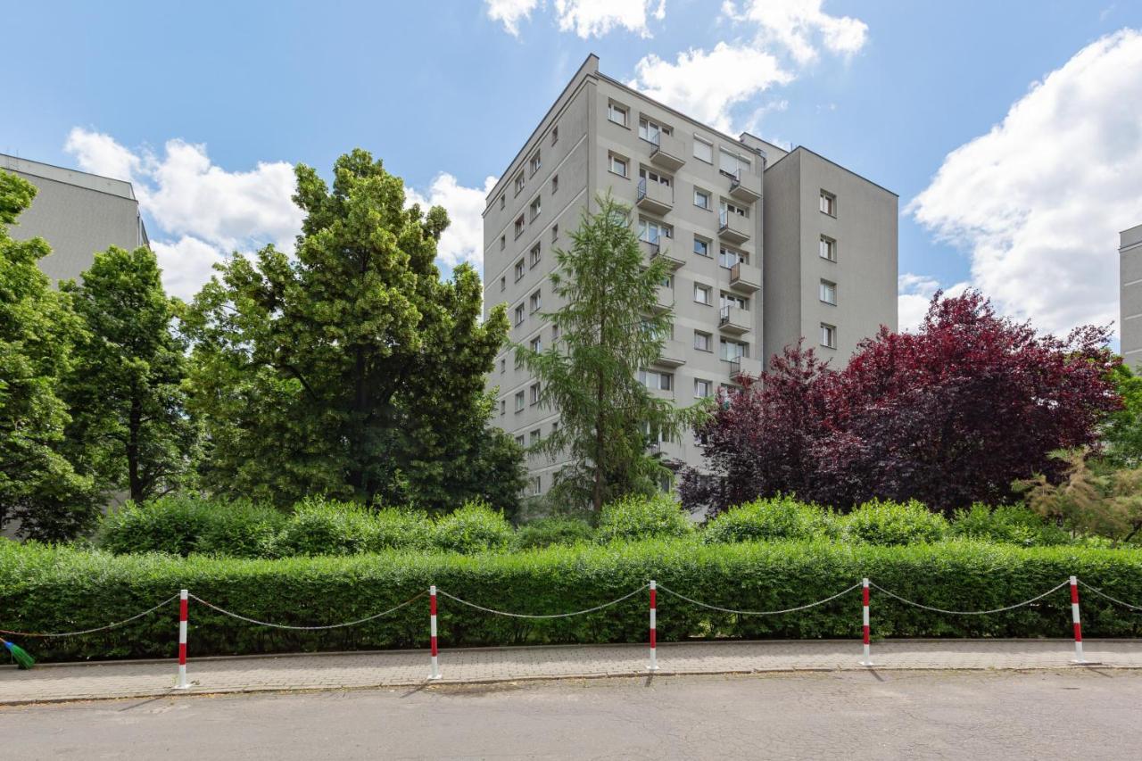 Central Apartment Solec Wilanowska By Noclegi Renters Варшава Екстериор снимка