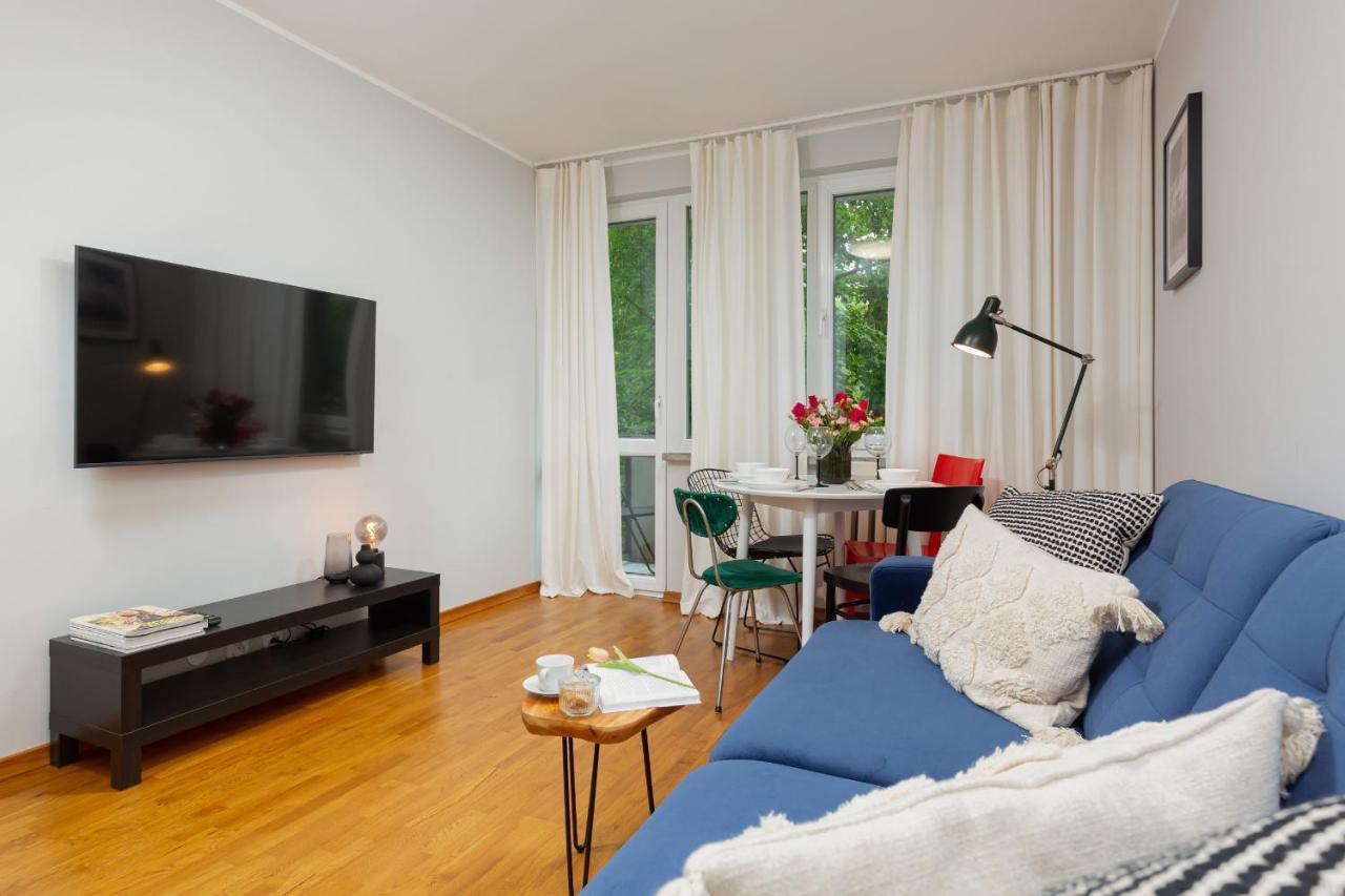 Central Apartment Solec Wilanowska By Noclegi Renters Варшава Екстериор снимка